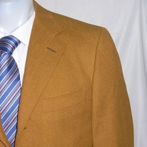 Venanzi Vicuna Tan Cashmere Blend Three Roll Two Sport Coat 40R